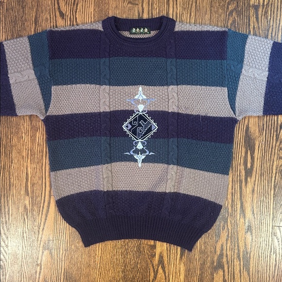 Vintage 90s Cable Knit Striped Embroidered Sweater - Picture 5 of 10
